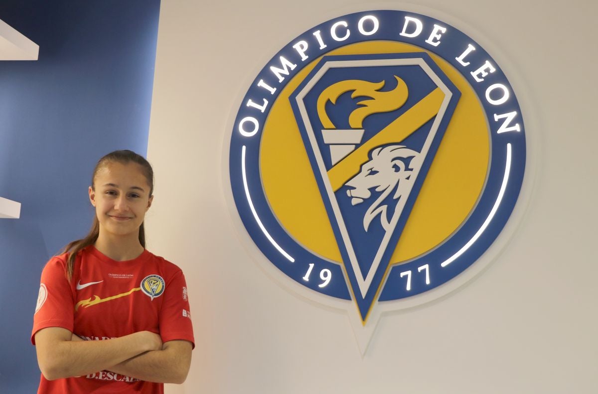 La joven portera leonesa del Olímpico debutará en la selección sub-15 en las próximas semanas tras ser citada por el combinado nacional