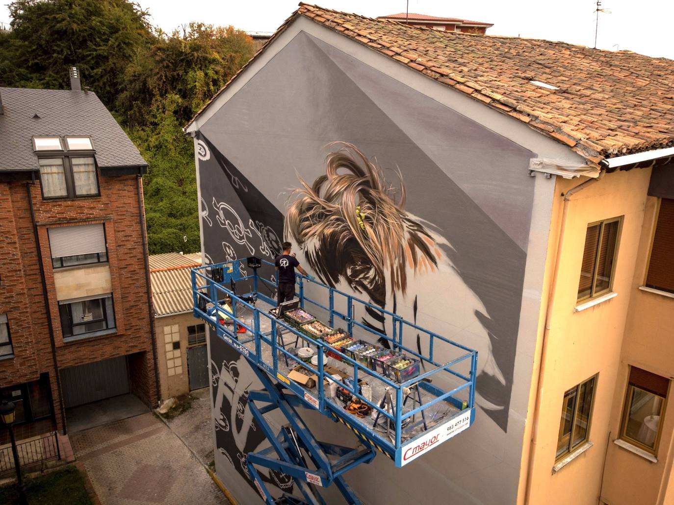 El mural que ha realizado Dadospuntocero en Guardo se corona como el mejor del mundo en el mes de octubre.