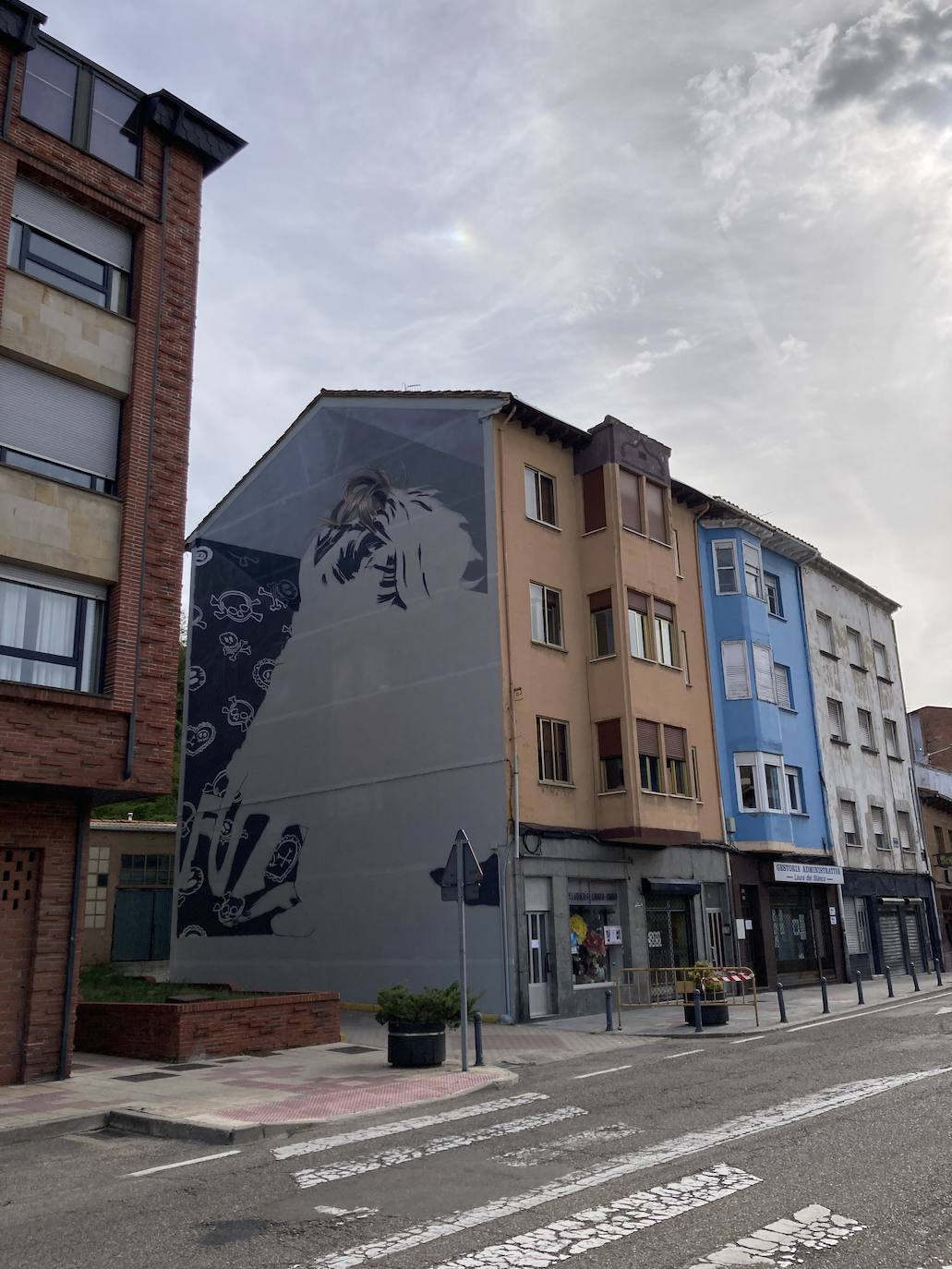El mural que ha realizado Dadospuntocero en Guardo se corona como el mejor del mundo en el mes de octubre.