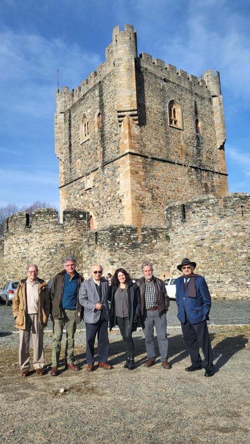 Lectura de los Decreta en la localidad lusa de Bragança.