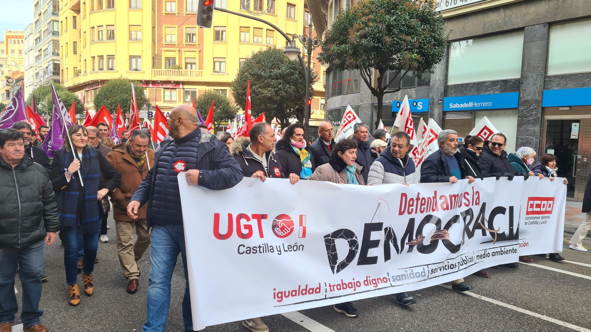 Manifestación de UGT y CCOO.