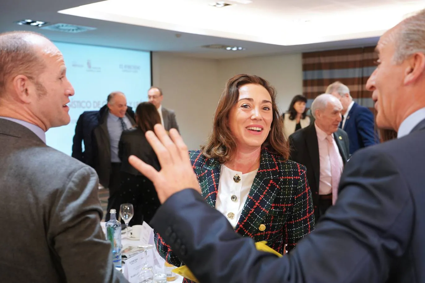 La consejera de Movilidad y Transformación Digital, María González Corral, clausura la jornada 'Potencial logístico de Castilla y León: Palanca para la competitividad empresarial y el empleo' organizada por El Club de Prensa El Mundo-Diario de Castilla y León.