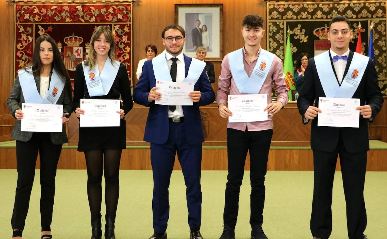 La Facultad de Educación de la Ule celebró el pasado viernes la graduación de 432 alumnos.