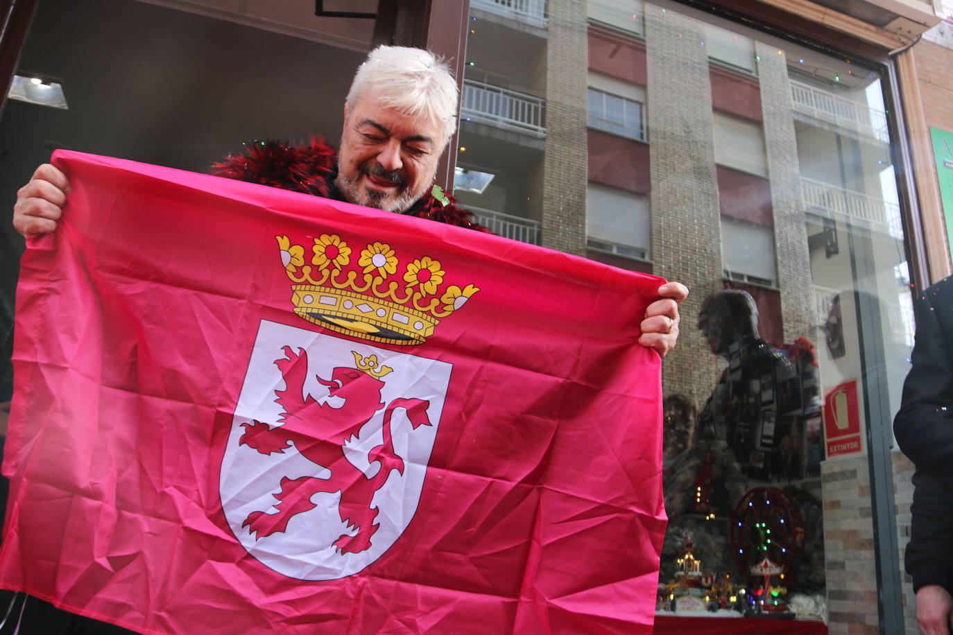 Antonio Canales, José Antonio Diez y Juan López llevan la Navidad hasta la Palomera.