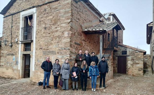 Imagen principal - Patrimonio autoriza la demolición de un edificio colindante con la muralla de León