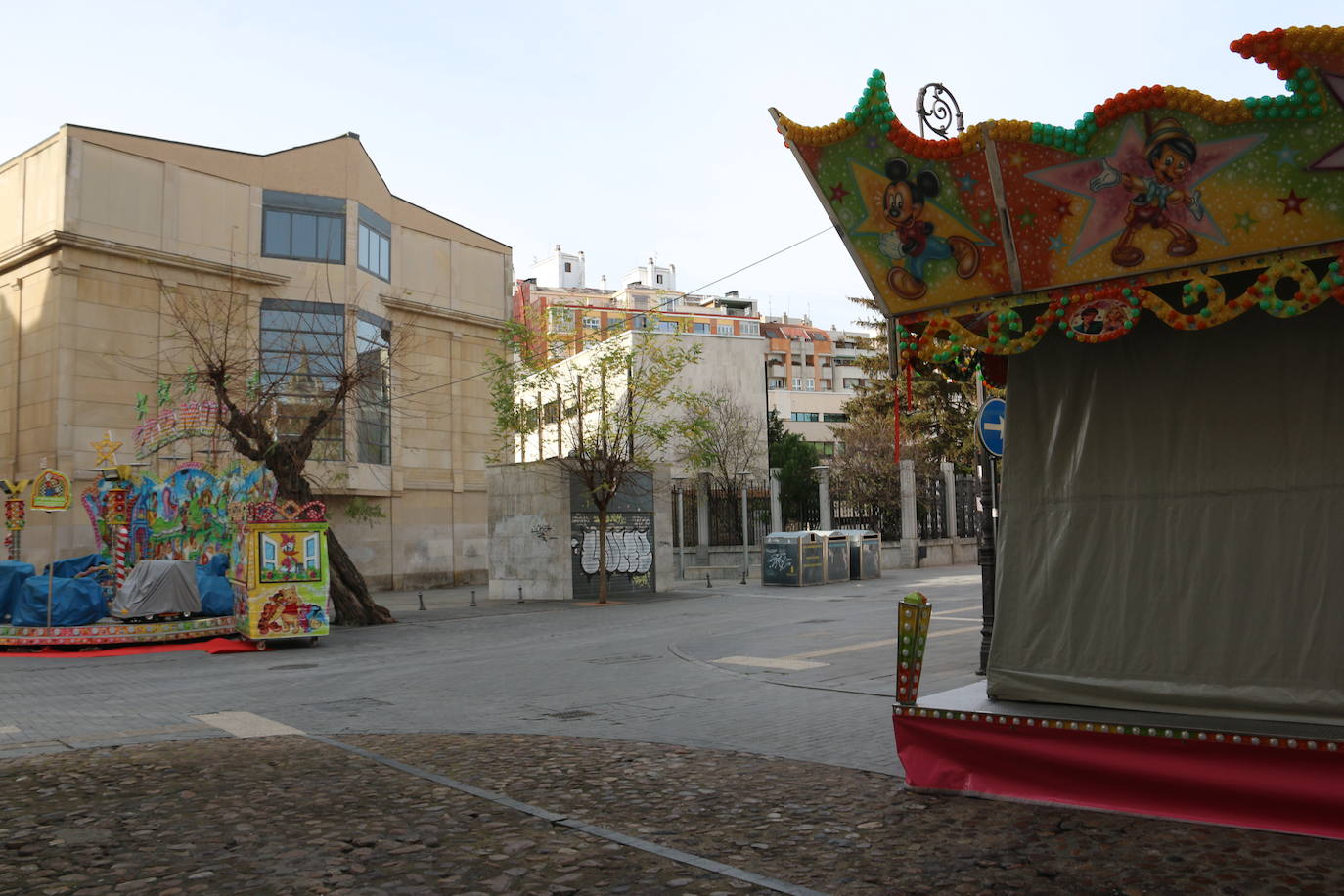 Fotos: Las atracciones de Navidad se suman a las fiestas en León