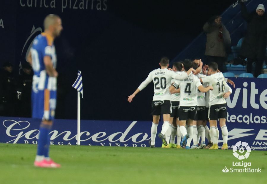 La Deportiva se mide al Burgos en el estadio burgalés en la jornada 18 de LaLiga SmartBank