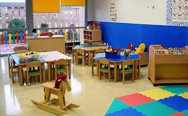 Valencia de Don Juan entra en las subvenciones para ofertar plazas gratuitas para escolares de 2 a 3 años .