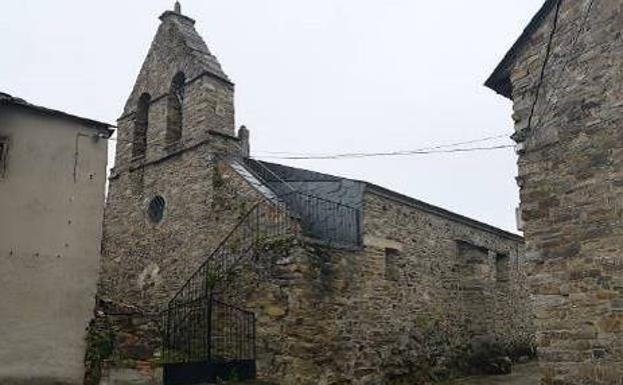 Iglesia de El Acebo.