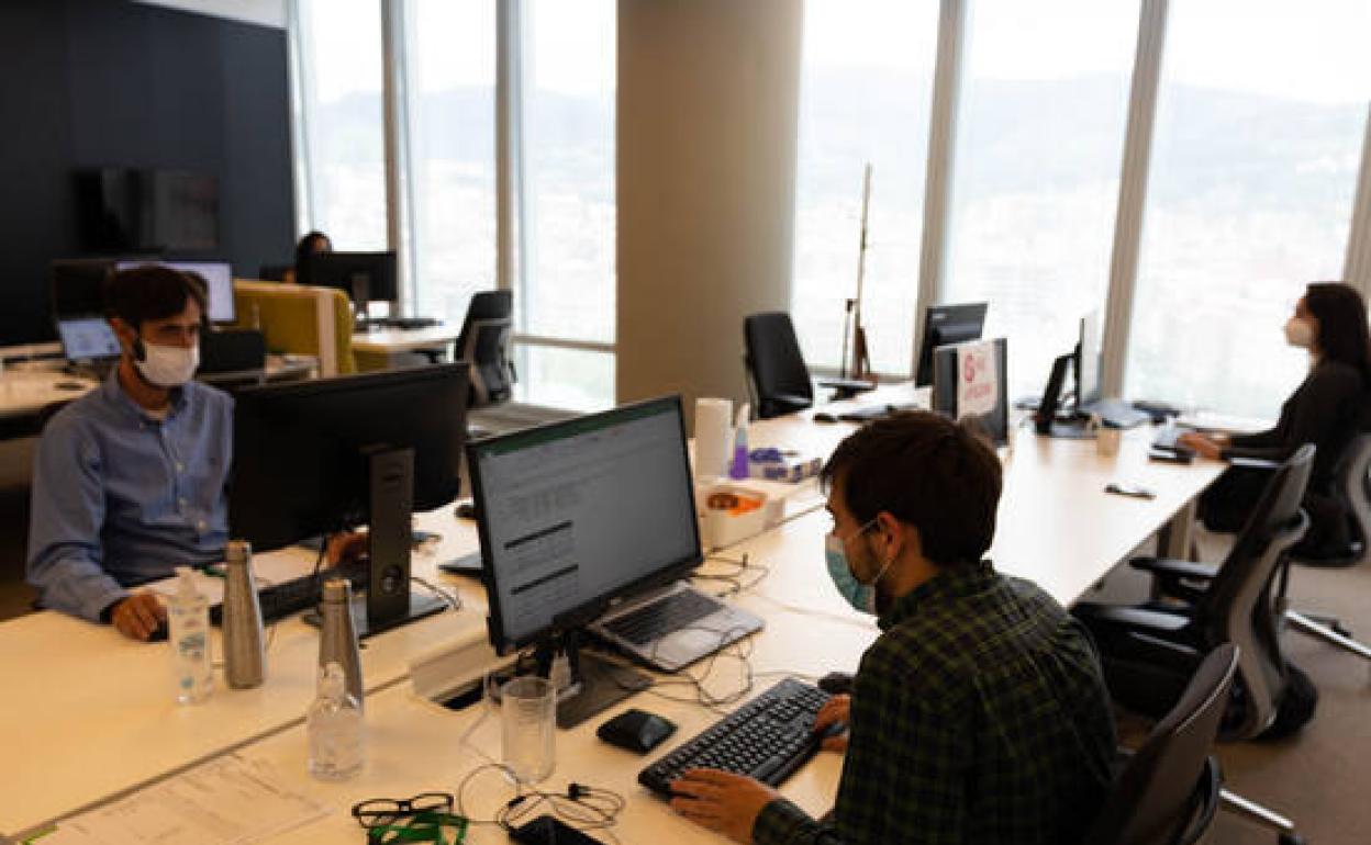 Trabajadores de Iberdrola en la pandemia. 