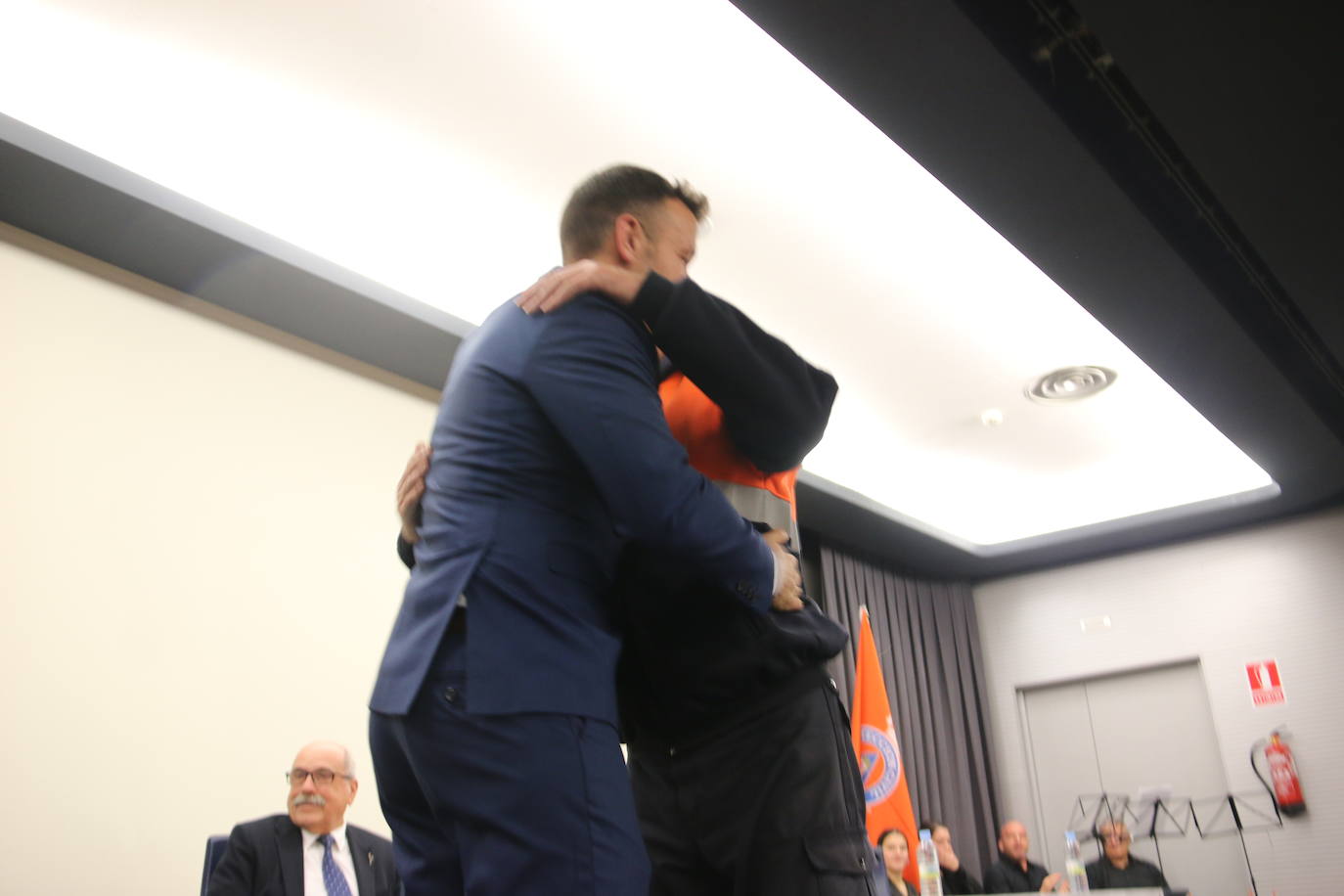 Homenaje del Ayuntamiento de León a los voluntarios de Protección Civil. 