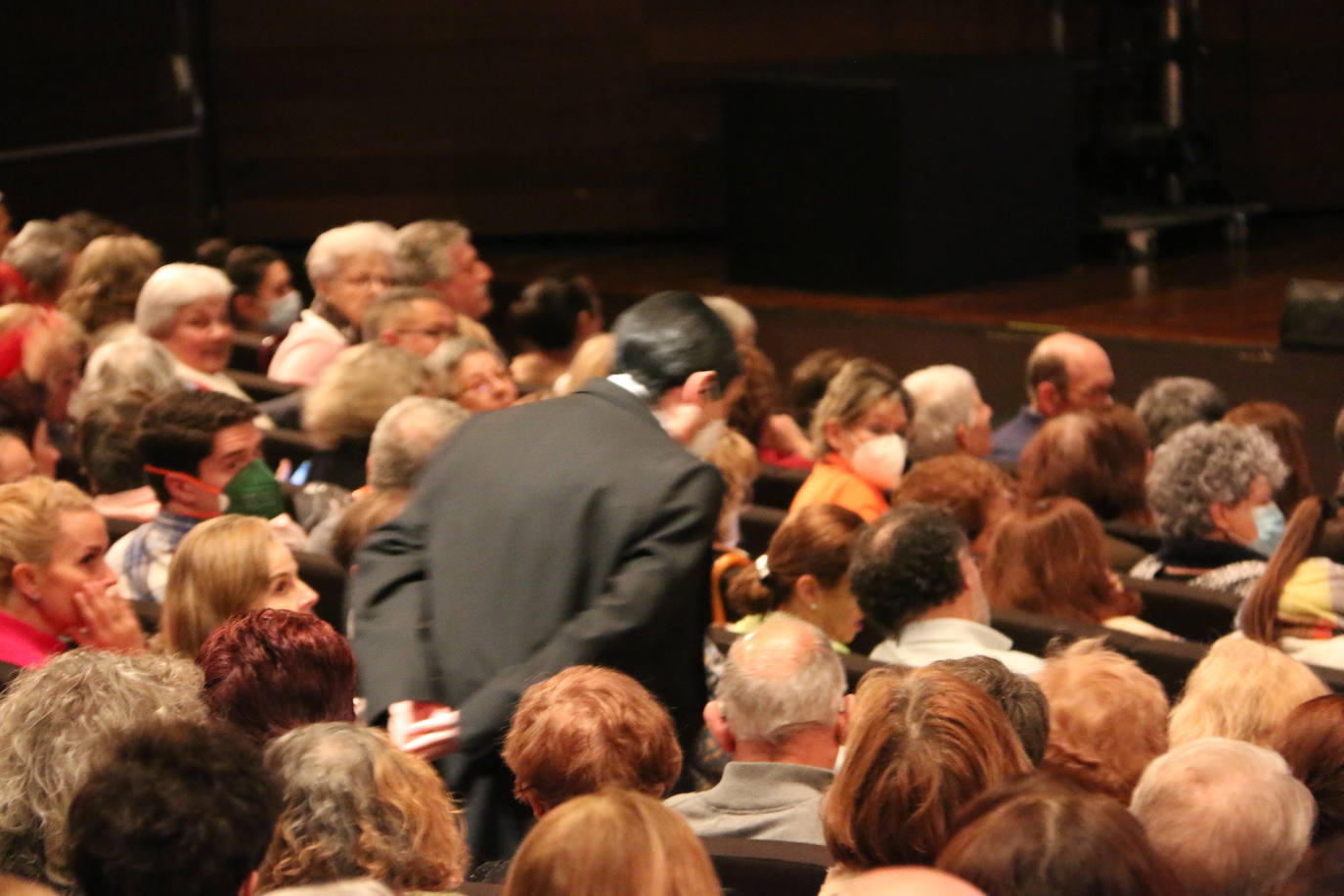 Fotos: Silencio en el Auditorio de León