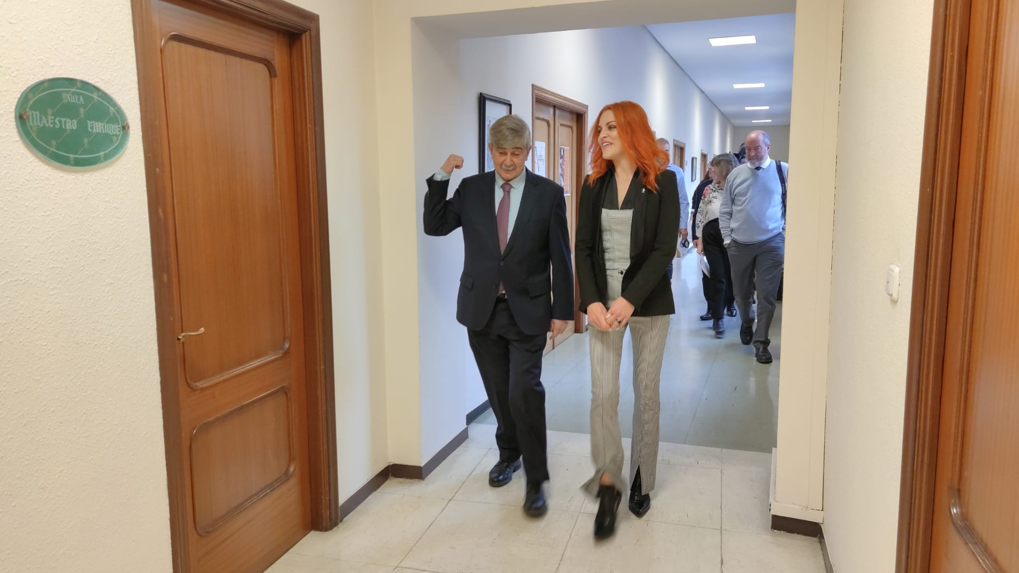 Los astronautas Pablo Álvarez Fernández y Sara García Alonso, recientemente seleccionados por la Agencia Espacial Europea para formar parte de su equipo, regresan a la Universidad de León. 