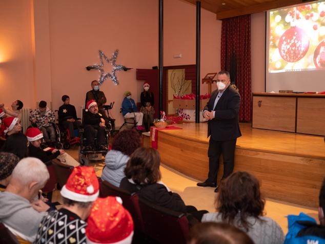 Morán recupera los tradicionales encuentros para felicitar las fiestas a los centros de atención especializada tras dos navidades sin poder hacerlo por la pandemia