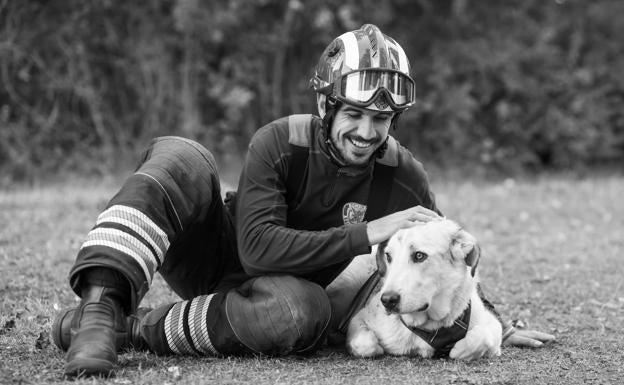 Galería. Imágenes tomadas para el calendario de Bomberos León. 