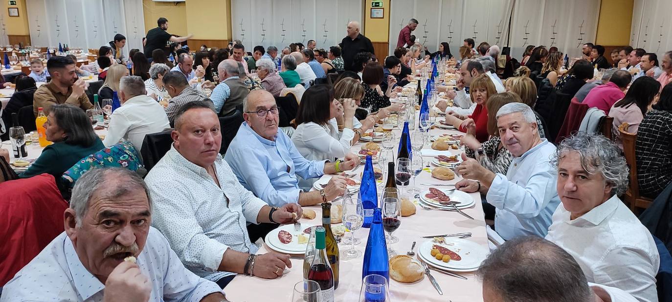 Cena de Navidad de las Asociacion Las Candelas 2022 de Cembranos