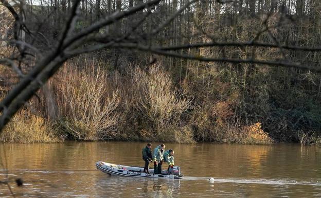 Los Geas localizan en el Duero a su paso por Villamarciel al ultraligero desaparecido en la zona de Matilla de los Caños (Valladolid)