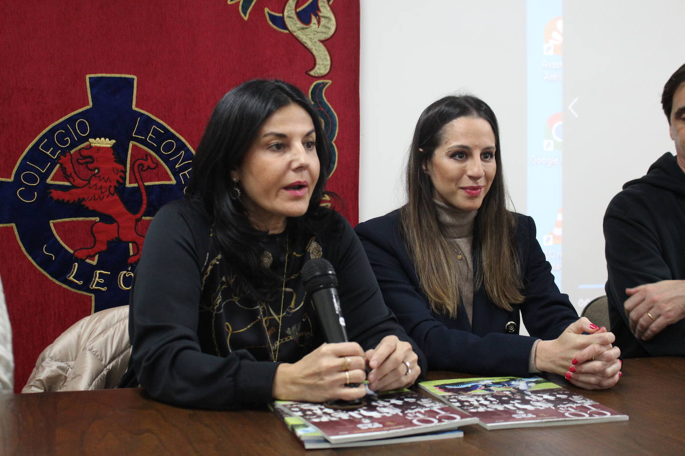 Charla de Carolina Rodríguez y Ruth Fernández en el Colegio Leonés.