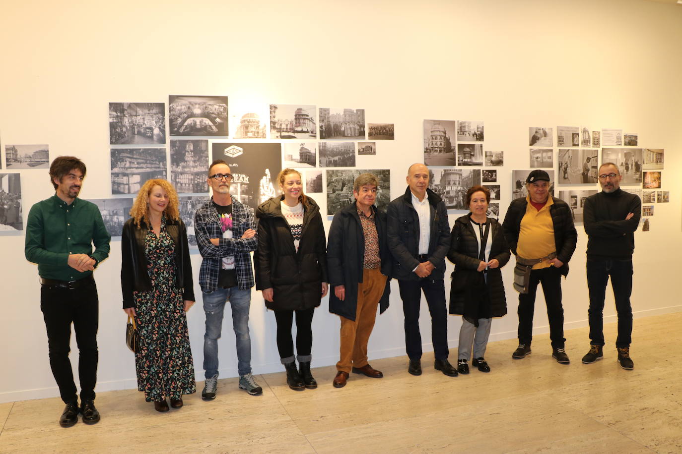 Exposición del aniversario del edificio Pallarés en León. 