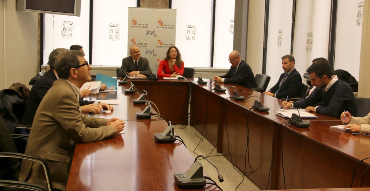 El viceconsejero de Transformación Digital, Jorge Llorente, se reúne con agentes económicos y representantes empresariales e institucionales de la provincia de León