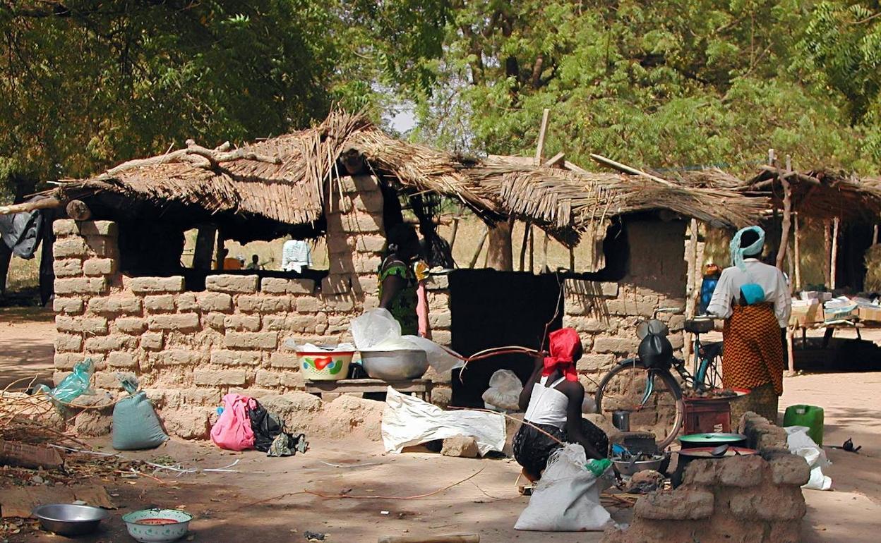 Los profesores de Religión de León recaudan 12.200 euros para un proyecto solidario en Burkina Faso.