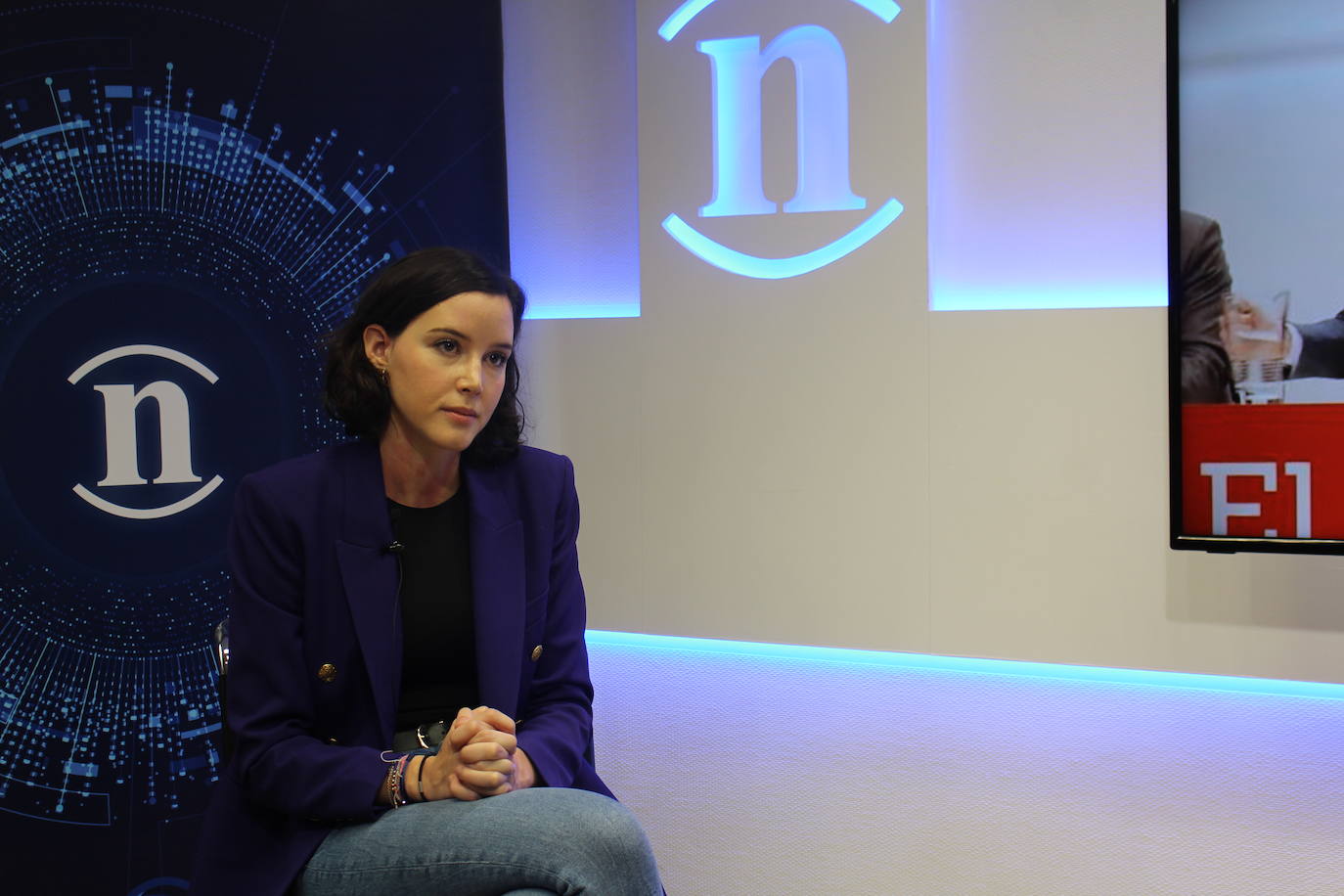 Fotos: Andrea Fernández, diputada nacional del PSOE, en una entrevista en leonoticias