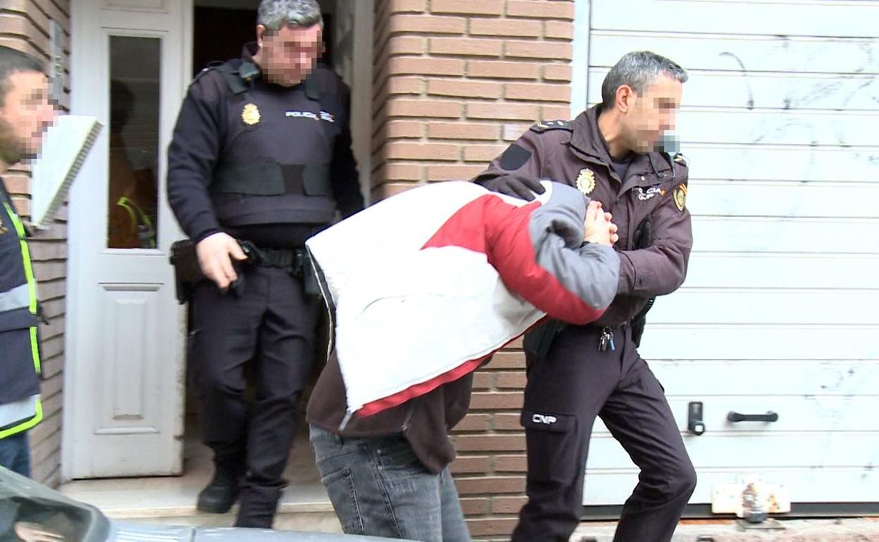 El último episodio fue el ocurrido hace unos días, cuando una mujer apareció muerta en su casa en el barrio de San Esteban. 