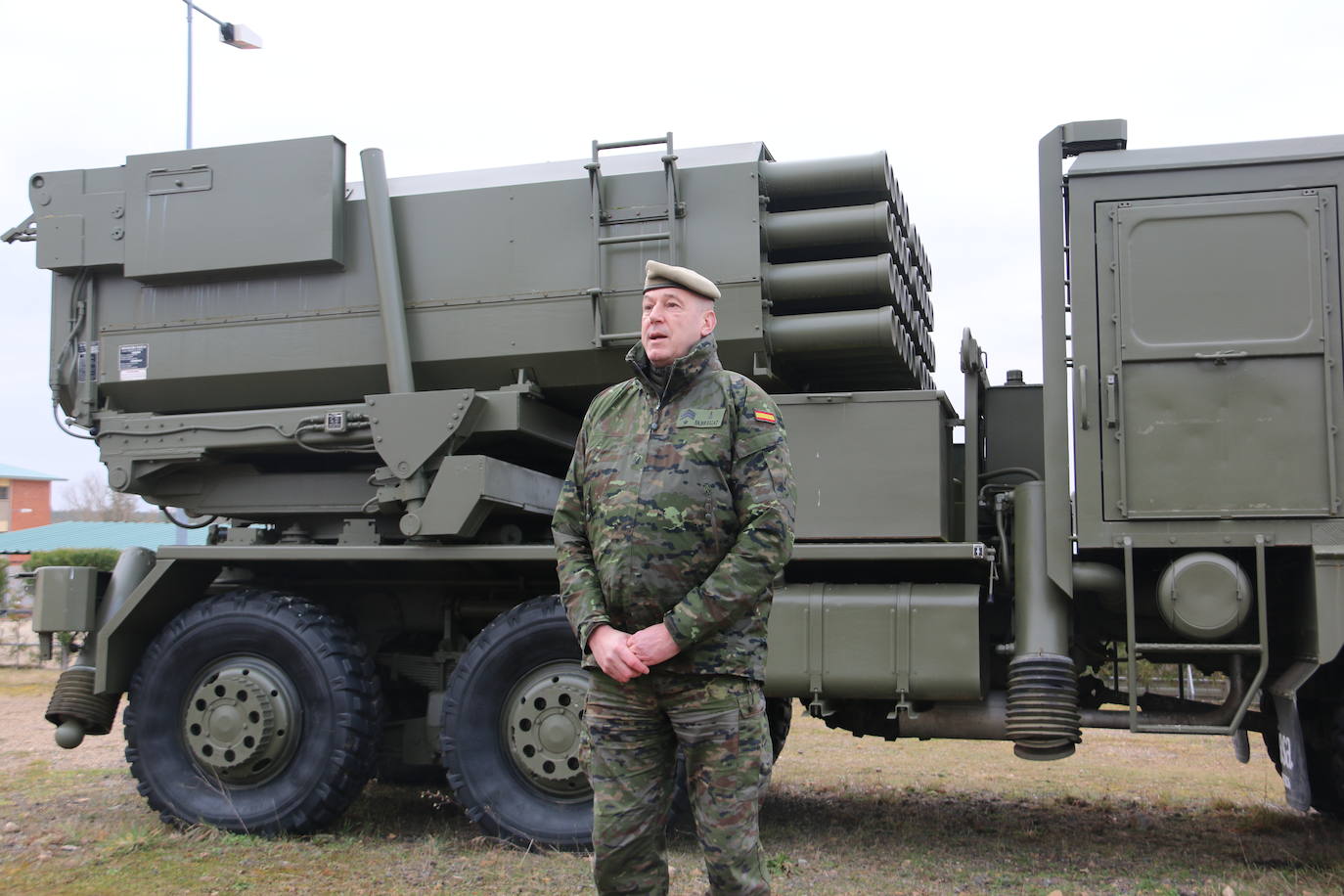 El Mando de Artillería realiza maniobras de fuego simulado en San Andrés del Rabanedo