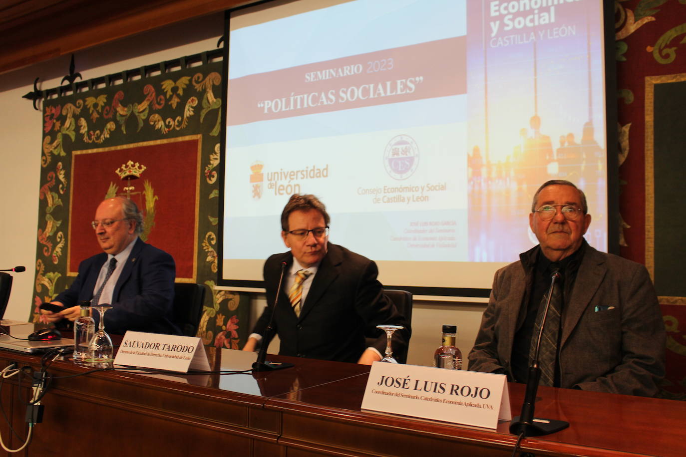 Seminario sobre políticas sociales organizado por el Consejo Económico y Social de Castilla y León y la ULE