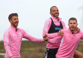 Jugadores de la Ponferradina durante un entrenamiento este pasado jueves.