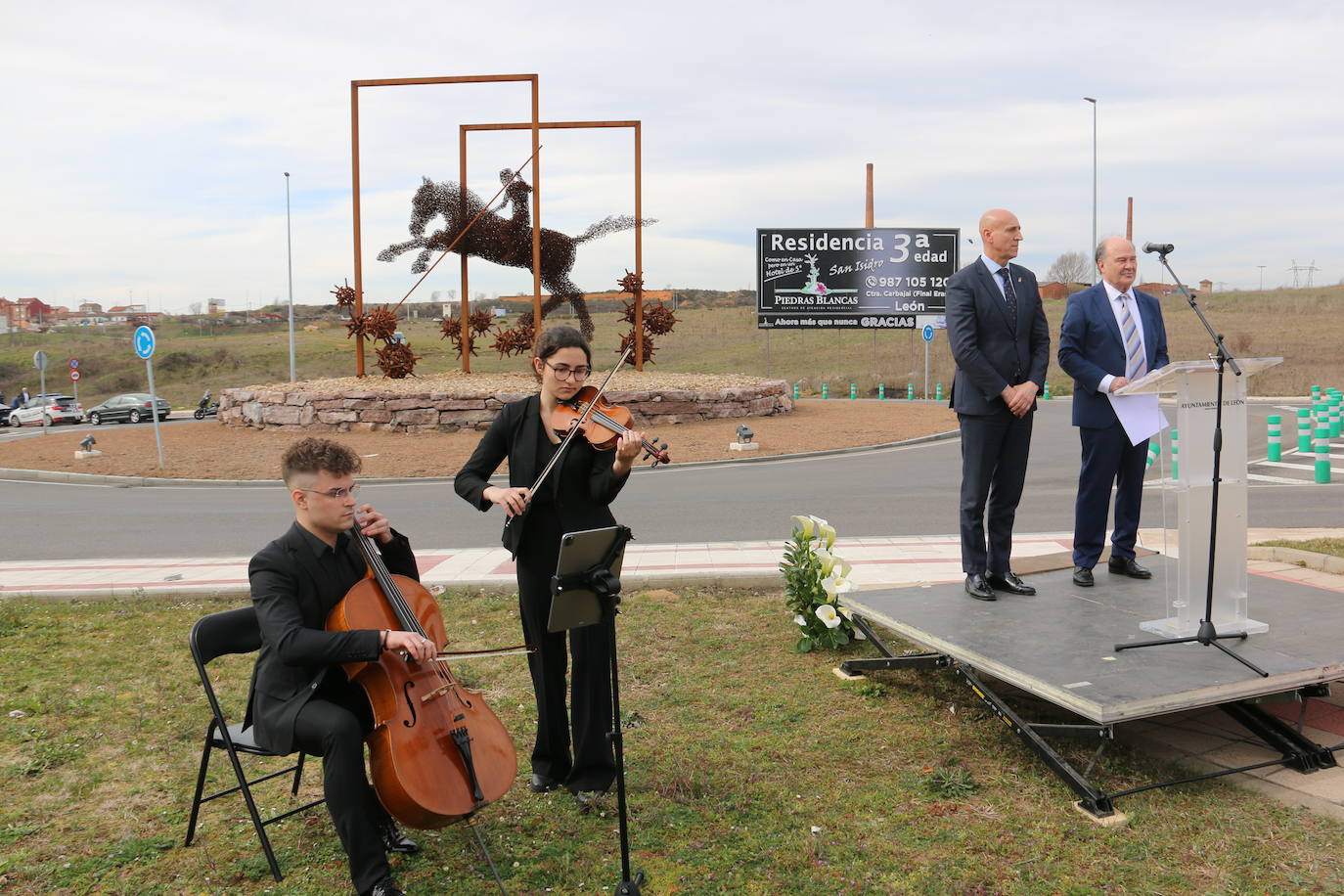 Homenaje a los héroes de la pandemia