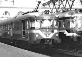 Imagen del histórico Electrotrén 432-012, una pieza única de los ferrocarriles españoles y de la que tan solo se conserva una unidad en León.