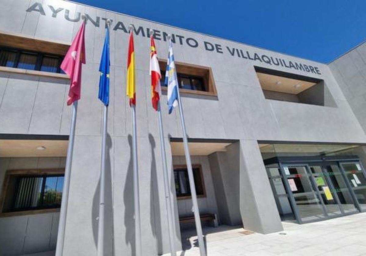 Fachada del Ayuntamiento de Villaquilambre.