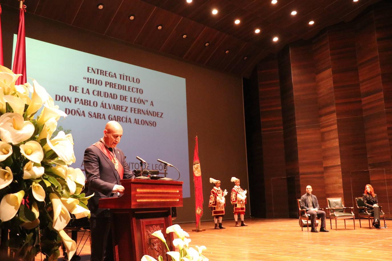 León homenajea a sus hijos predilectos