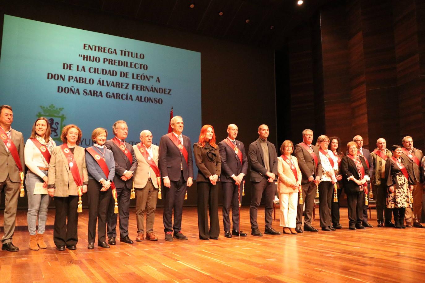 León homenajea a sus hijos predilectos