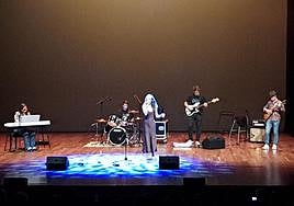 Un instante de la gala solidaria de Aler León en el auditorio.