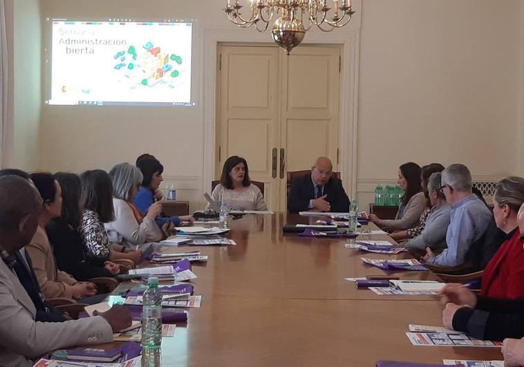 La Subdelegación del Gobierno en León se abre a los ciudadanos