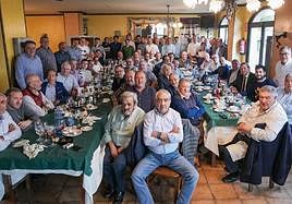 Un instante del encuentro de hermanos en una intensa jornada de confraternización.