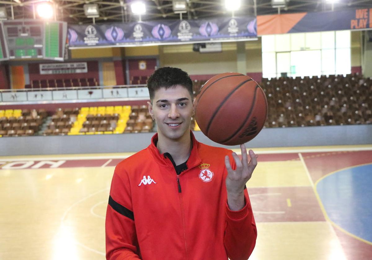 Federico Copes, jugador de la Cultural y Deportiva Leonesa.