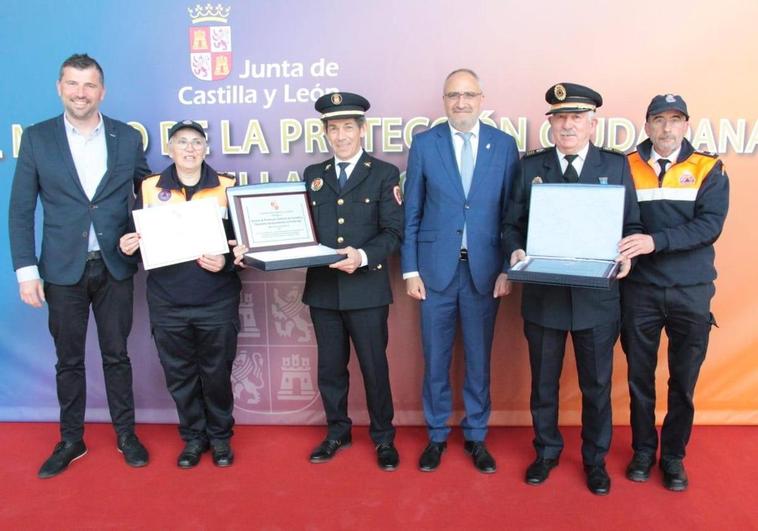 Bomberos y Protección Civil de Ponferrada, menciones honoríficas al mérito de la Protección Ciudadana