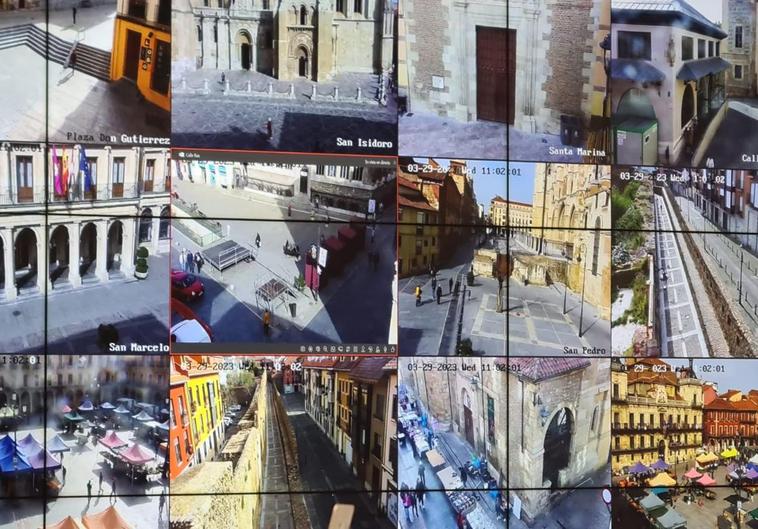 El videowall permite controlar una veintena de espacios de la ciudad en tiempo real.