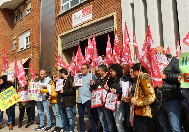 Desde el sindicato aseguran que este colectivo es prioritario y esencial en el funcionamiento de los centros de educación