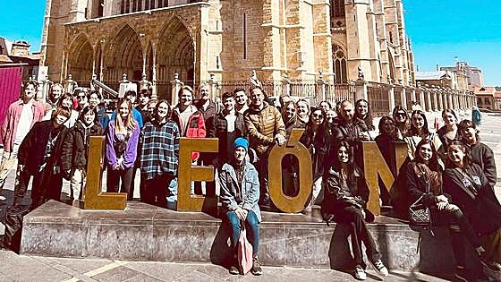 From Washington to León