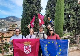 Jóvenes embajadores del IESO de la Pola de Gordón en Granada