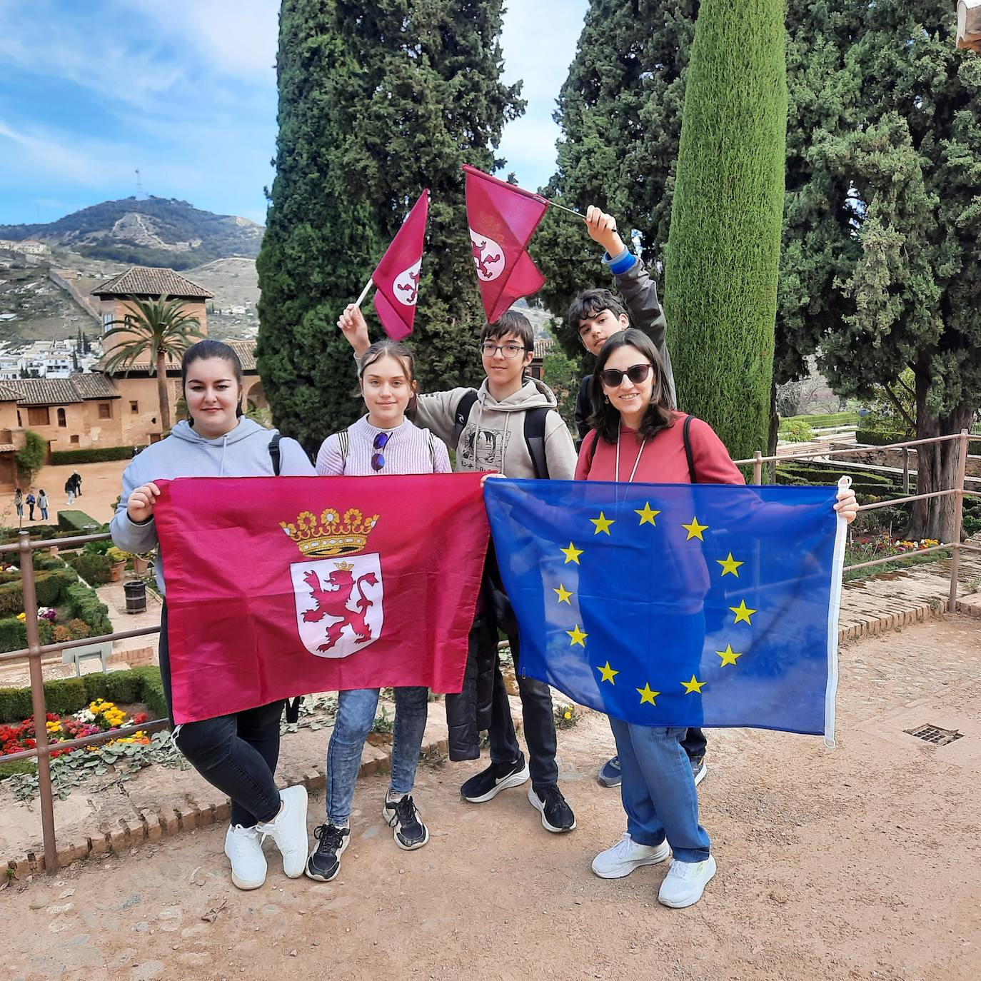 Embajadores del origen de la Democracia en Granada