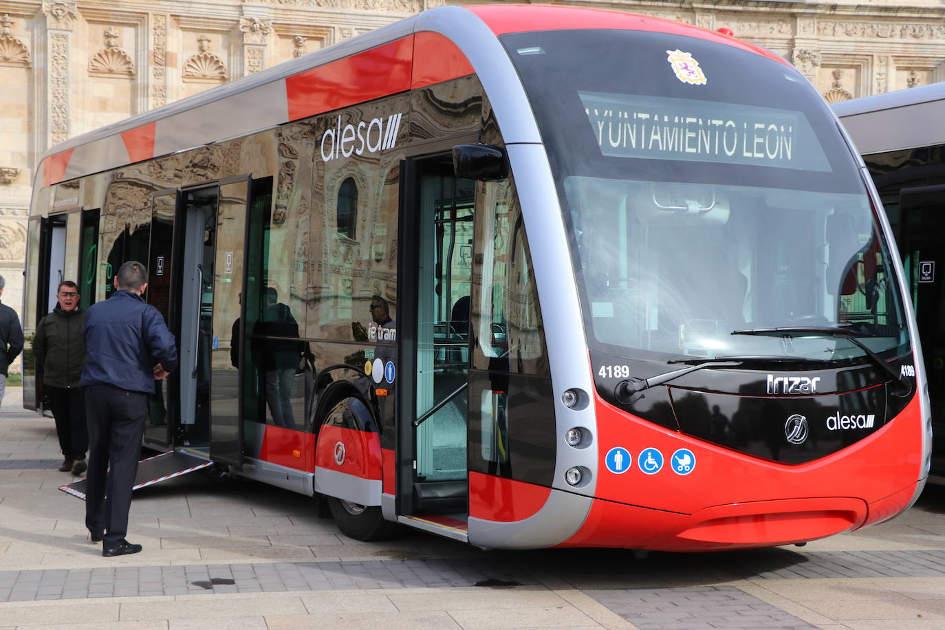 Nuevos autobuses para León