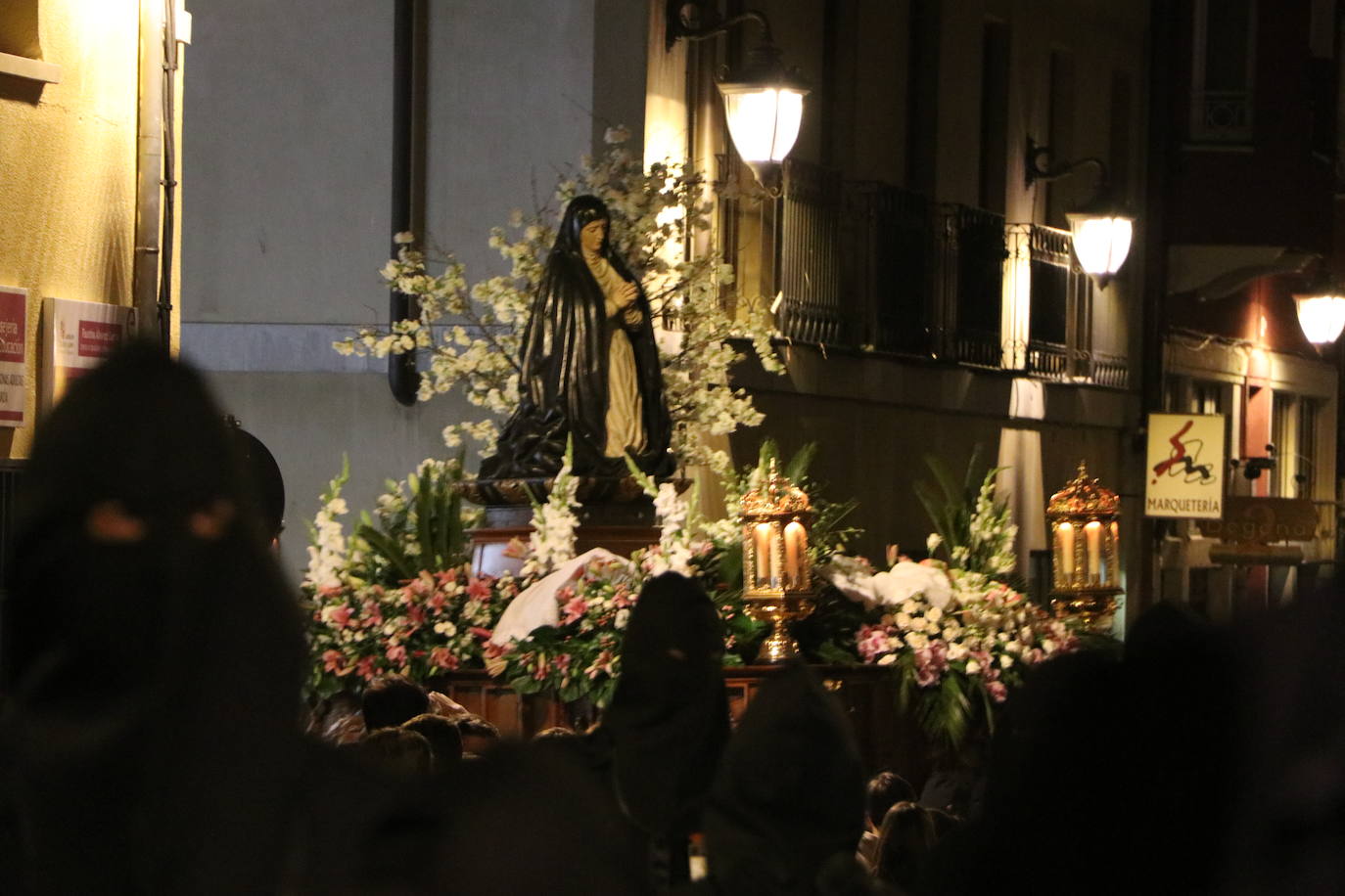 La Procesión de la Virgen de la Amargura