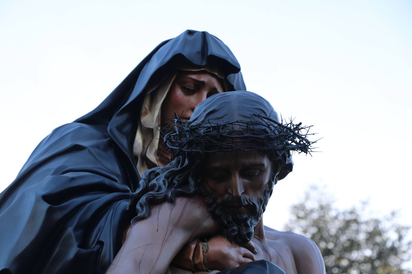 Procesión de María al Pie de la Cruz