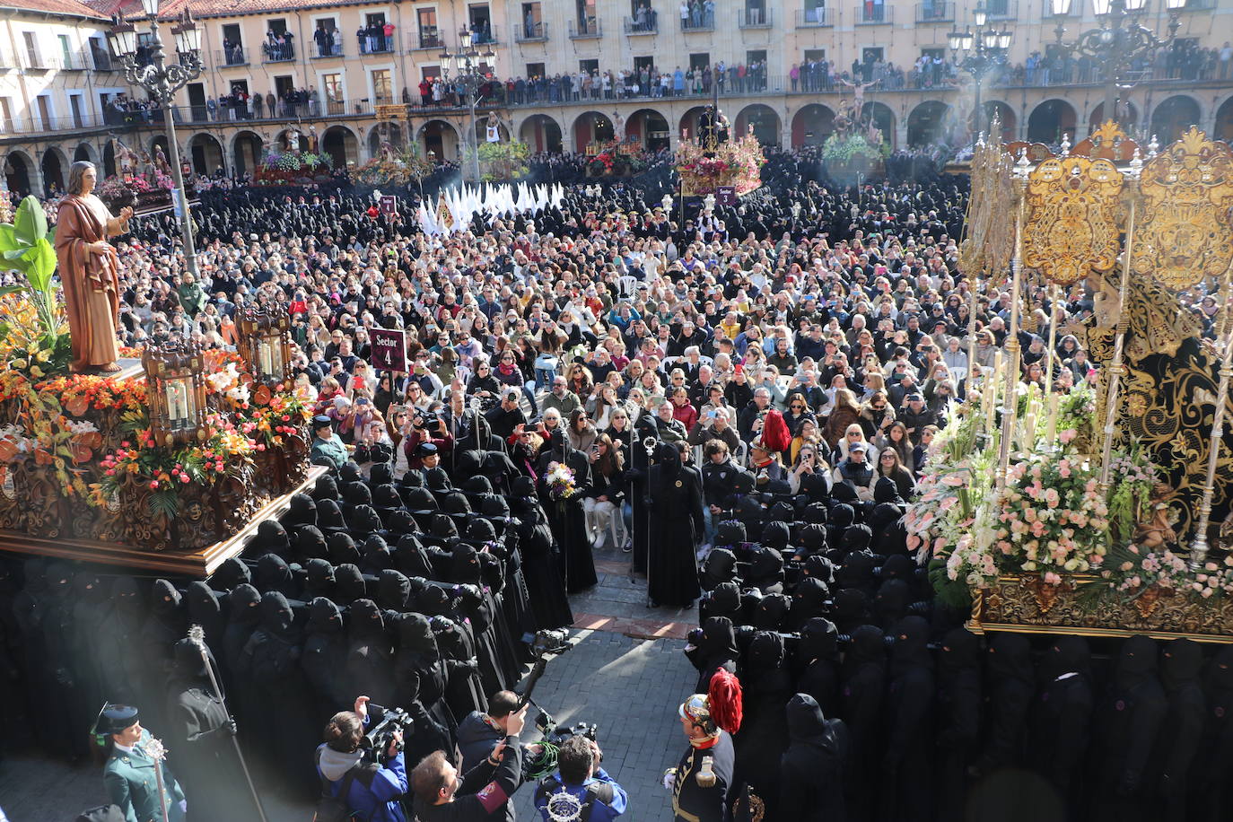 Procesión de los Pasos y el Encuentro