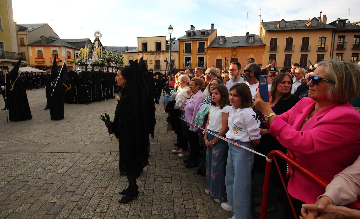 Procesión del Desenclavo y Santo Entierro en Ponferrada